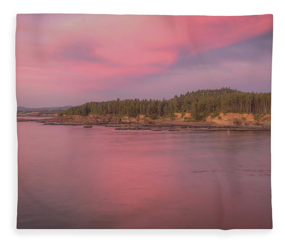 Boiler Bay Fleece Blanket featuring the photograph Magical Evening 0667 by Kristina Rinell