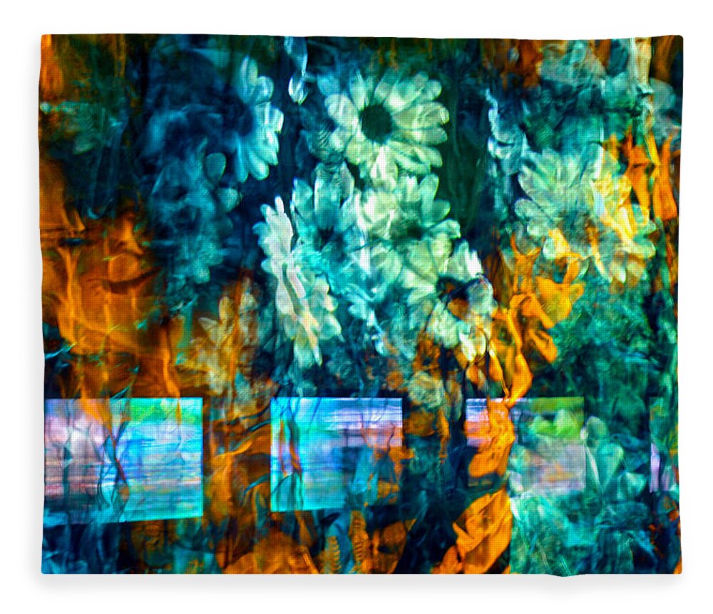 Abstract Fleece Blanket featuring the photograph Malerische - Picturesque by Linda McRae