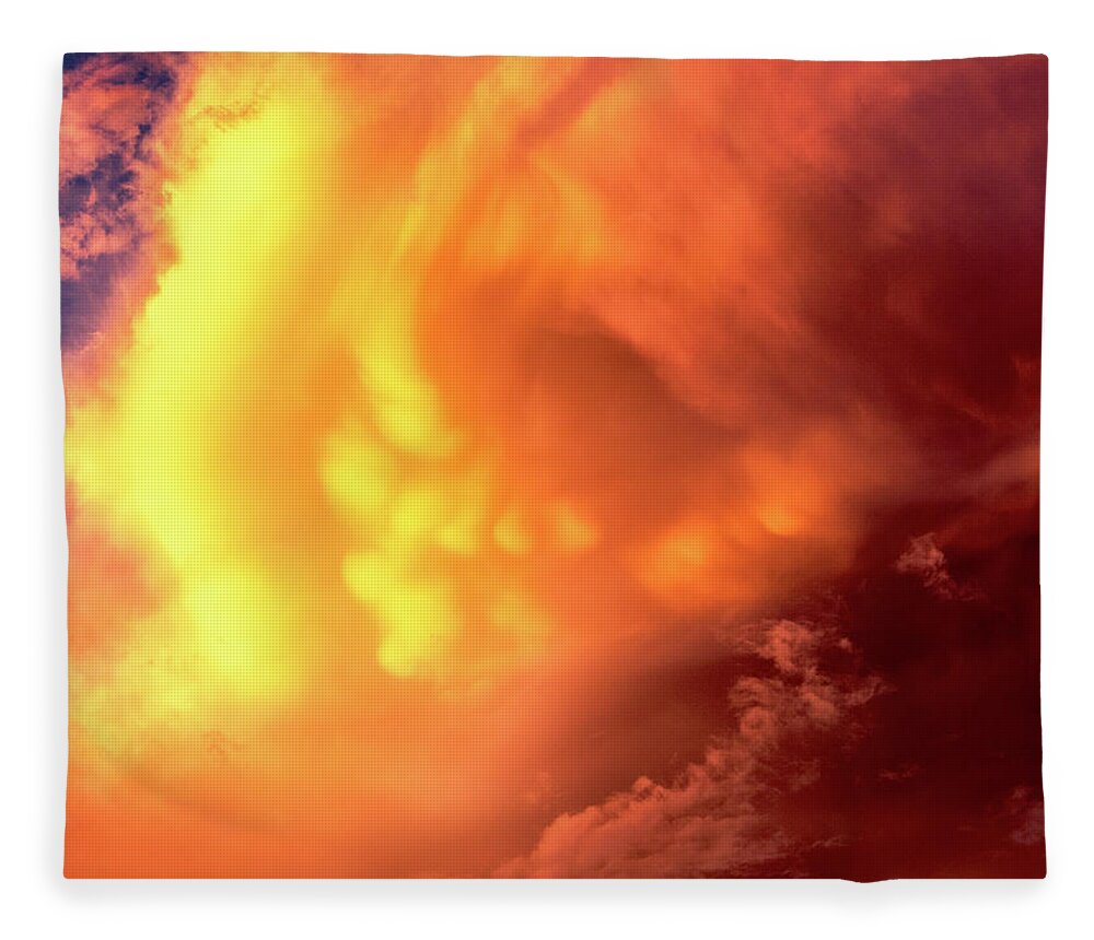 Mammtaus Fleece Blanket featuring the photograph Mammtaus Clouds Sunset by Jerry Connally