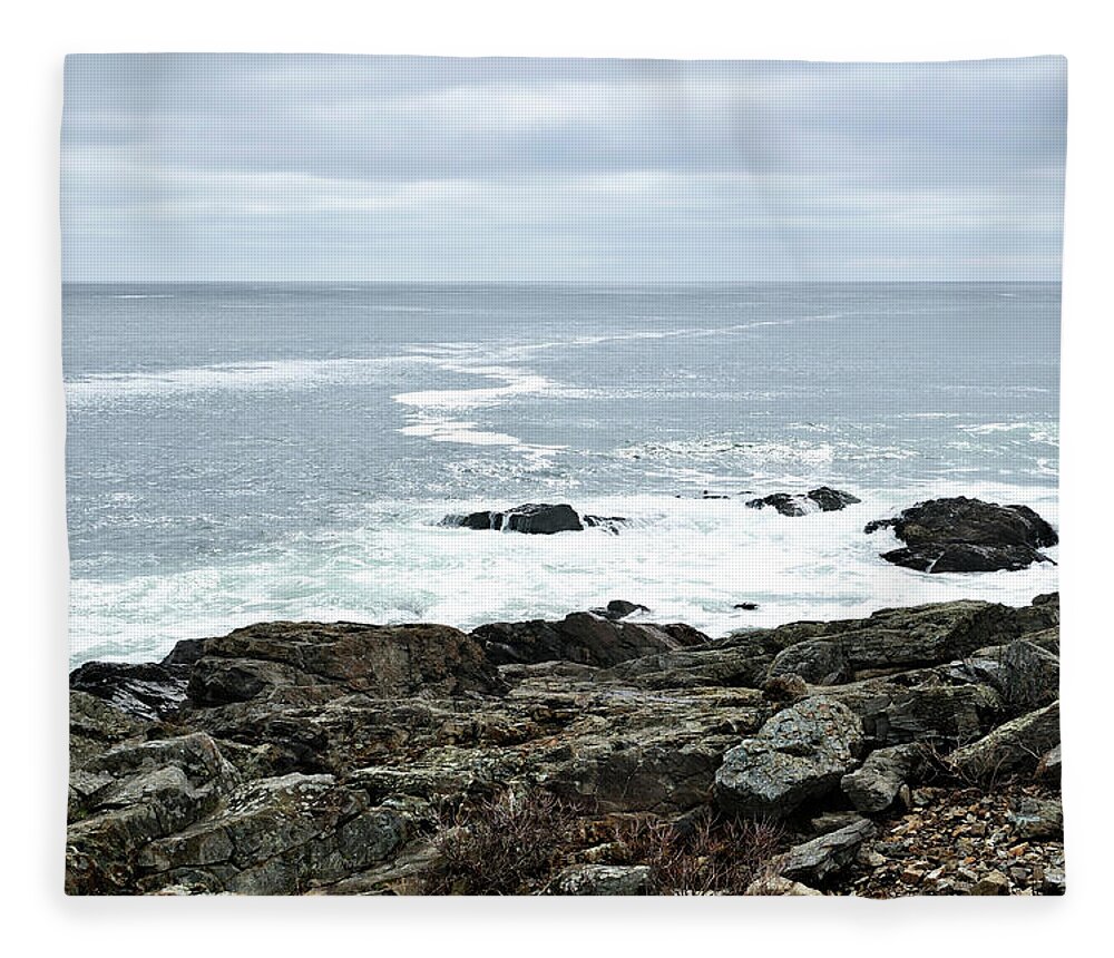 Marginal Way Fleece Blanket featuring the photograph Marginal Way Ogunquit Maine by Luke Moore