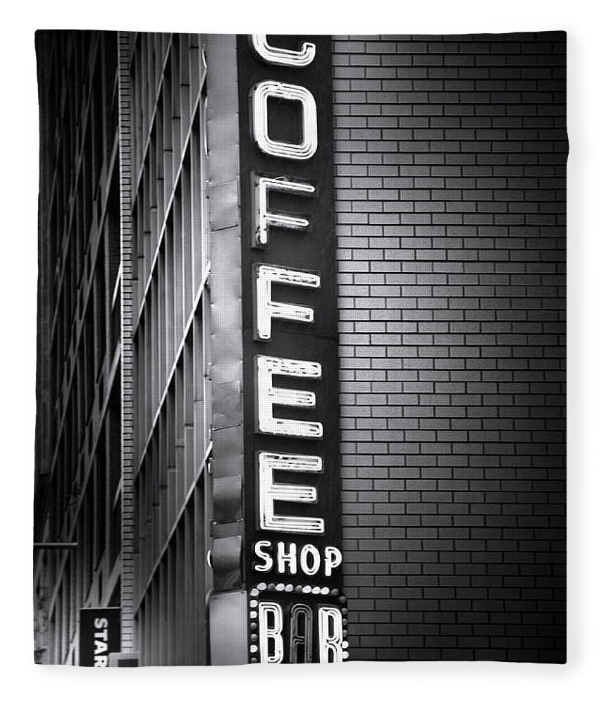New York City Fleece Blanket featuring the photograph New York City Coffee House by Mark Andrew Thomas