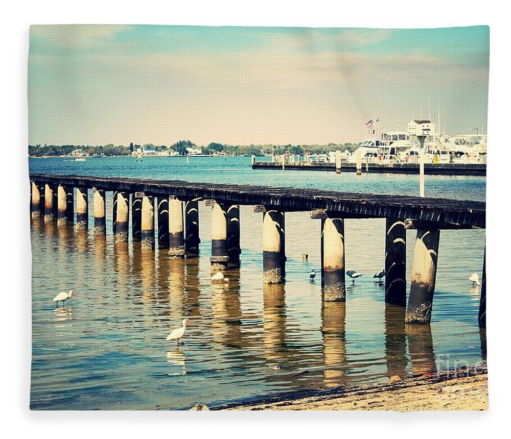 Florida Fleece Blanket featuring the photograph Old Fort Myers Pier with Ibises by Carol Groenen