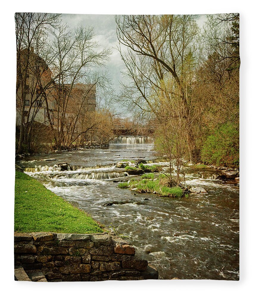Old Mill On The River Fleece Blanket featuring the photograph Old Mill on the River by Susan McMenamin