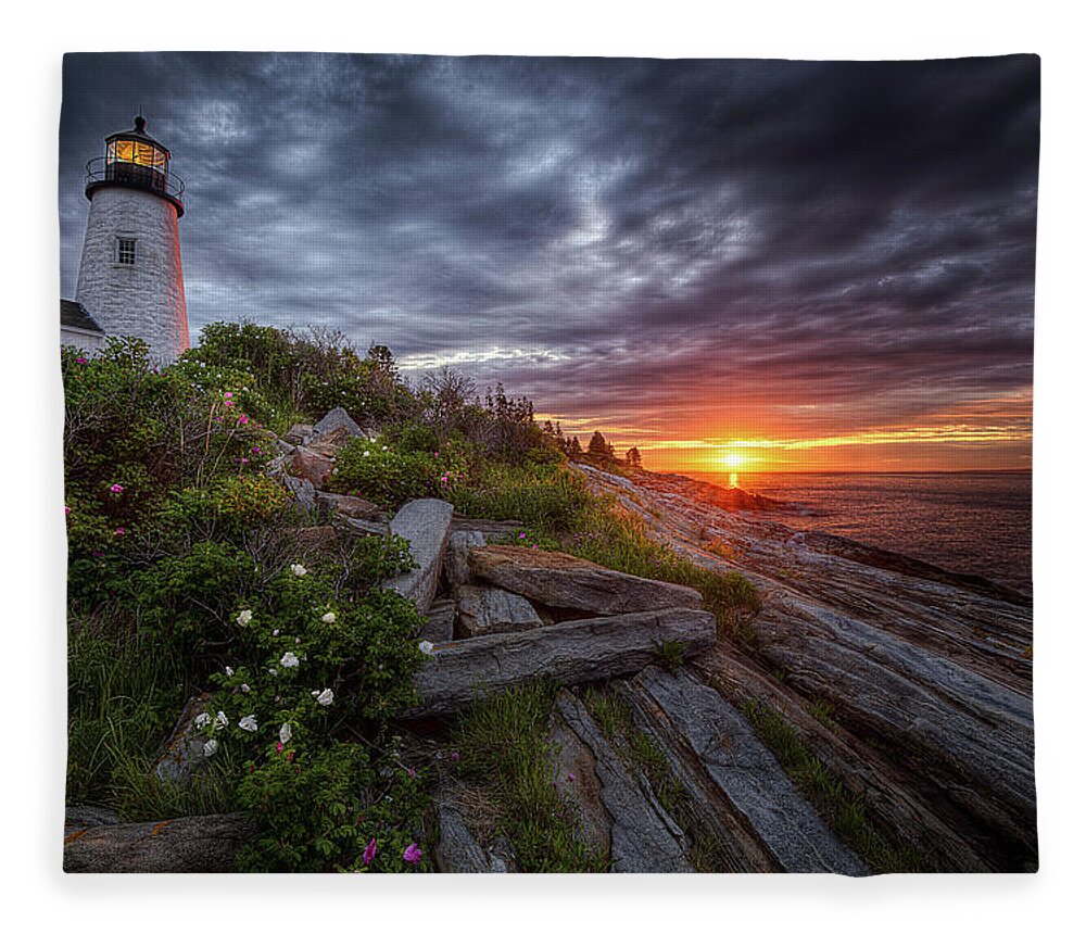 Lighthouse Fleece Blanket featuring the photograph Pemaquid Sunrise by Neil Shapiro