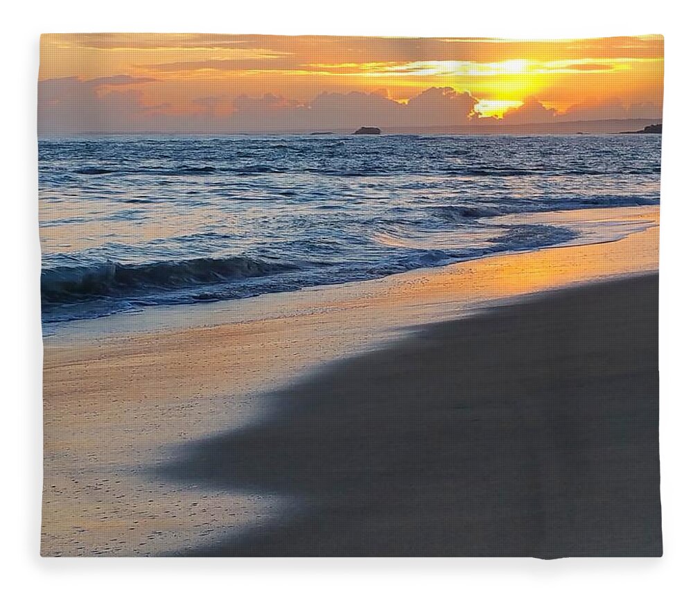 Sea Fleece Blanket featuring the photograph Photo 19 Ocean Sunset by Lucie Dumas