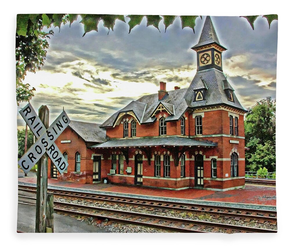 Point Of Rocks Fleece Blanket featuring the photograph Point of Rocks Train Station by Suzanne Stout
