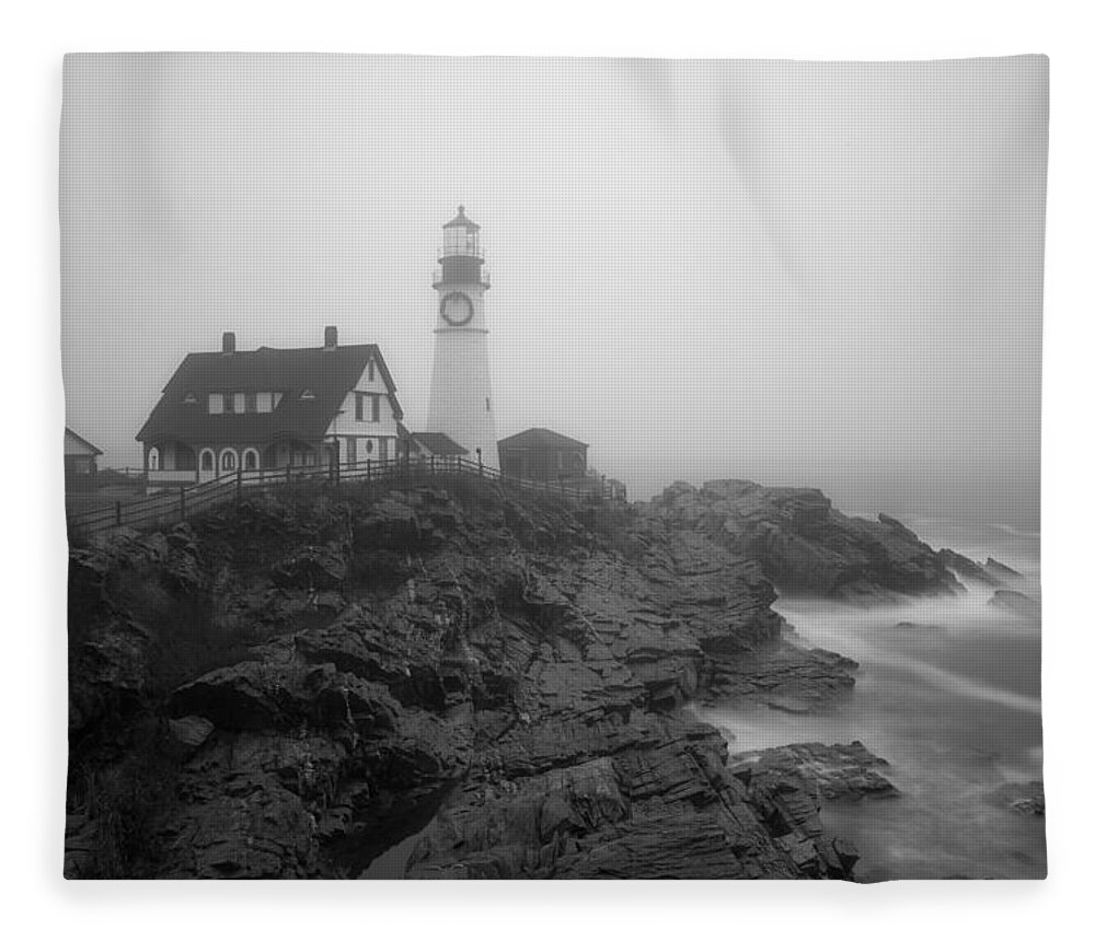 Vacationland Fleece Blanket featuring the photograph Portland Head Lighthouse in fog Black and White by David Smith