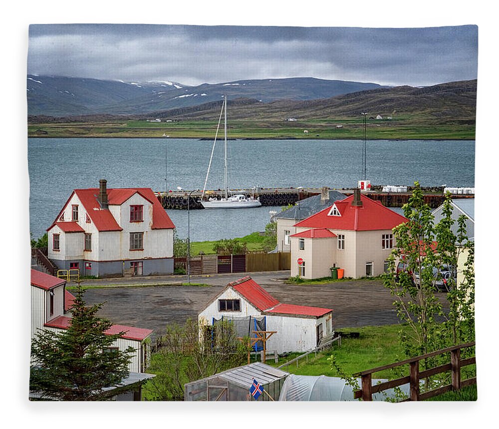 Iceland Fleece Blanket featuring the photograph Red Roofs Of Holmavik by Tom Singleton