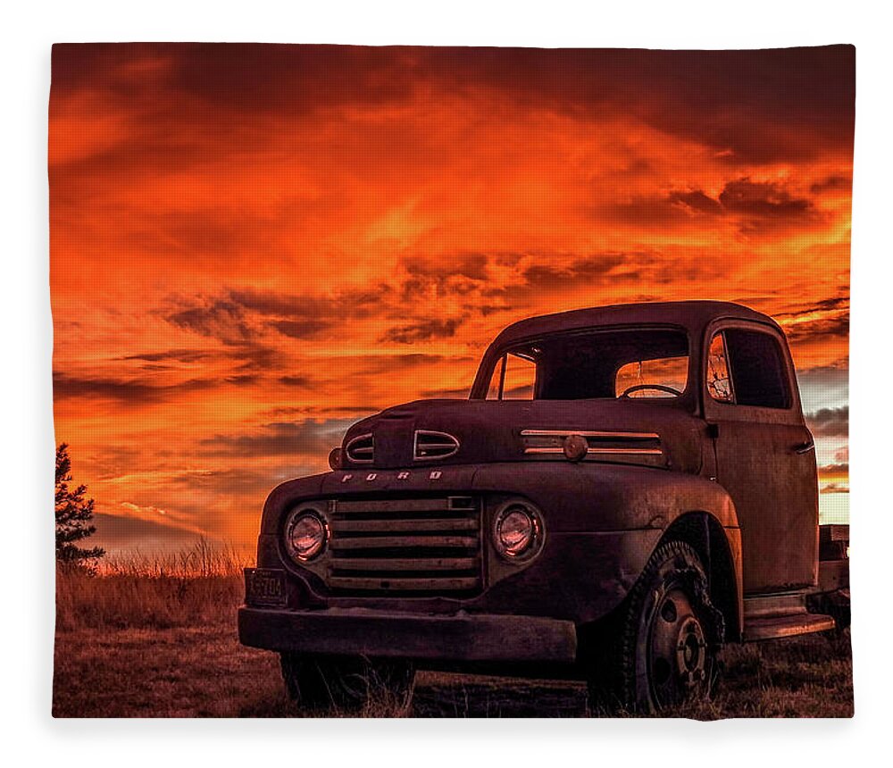 1948 Fleece Blanket featuring the photograph Rusty Truck Sunset by Dawn Key