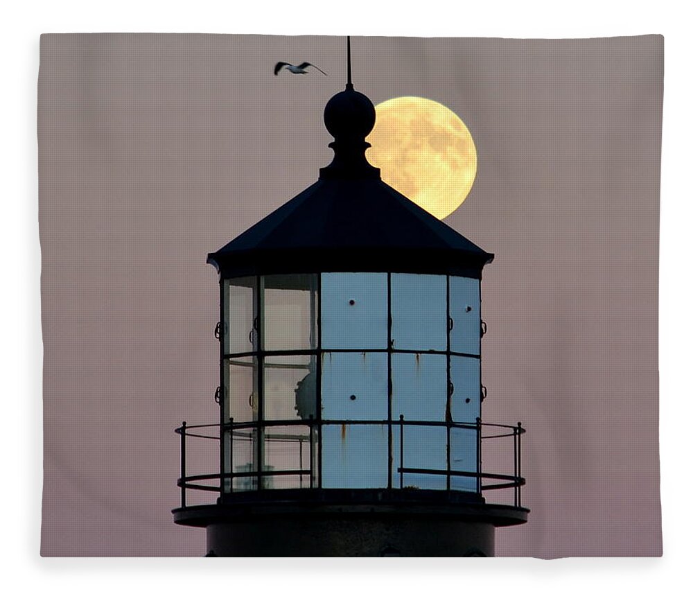Lighthouse Fleece Blanket featuring the photograph Moon Moment by Colleen Phaedra