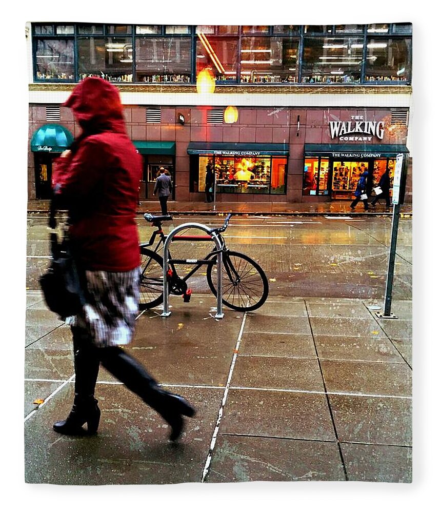 500 Views Fleece Blanket featuring the photograph Seattle Rain by Jenny Revitz Soper
