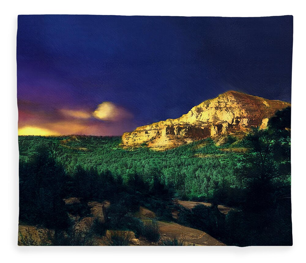 Black And White Photograph Fleece Blanket featuring the photograph Sedona Sunset by Joe Hoover