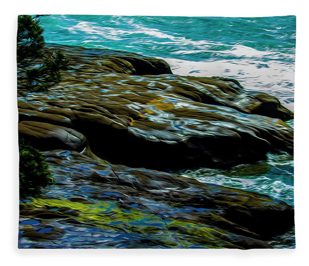 New Zealand Fleece Blanket featuring the photograph Shoreline by Stuart Manning