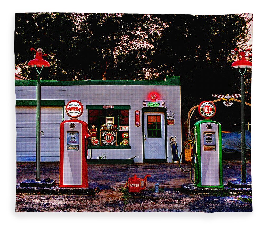 Gas Station Fleece Blanket featuring the photograph Sinclair by Steve Karol