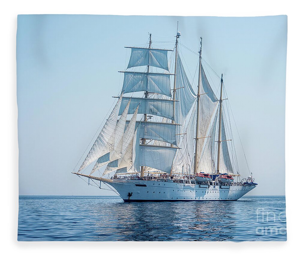 Aegis Fleece Blanket featuring the photograph Star Flyer III by Hannes Cmarits