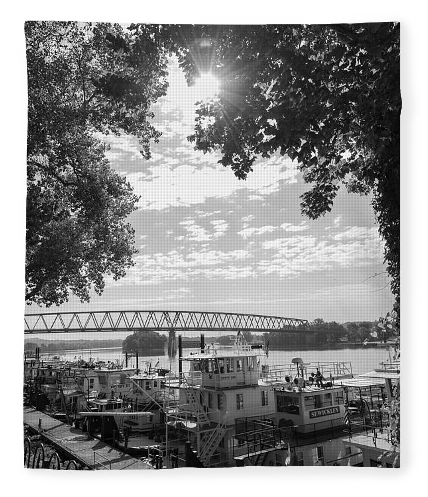 Sternwheeler Fleece Blanket featuring the photograph Sternwheelers - Marietta, Ohio - 2015 by Holden The Moment