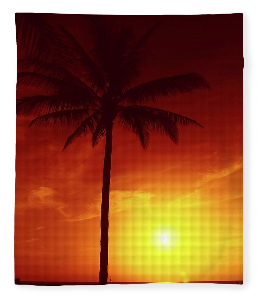 Jupiter Inlet Fleece Blanket featuring the photograph Summer by The Sea by Steve DaPonte
