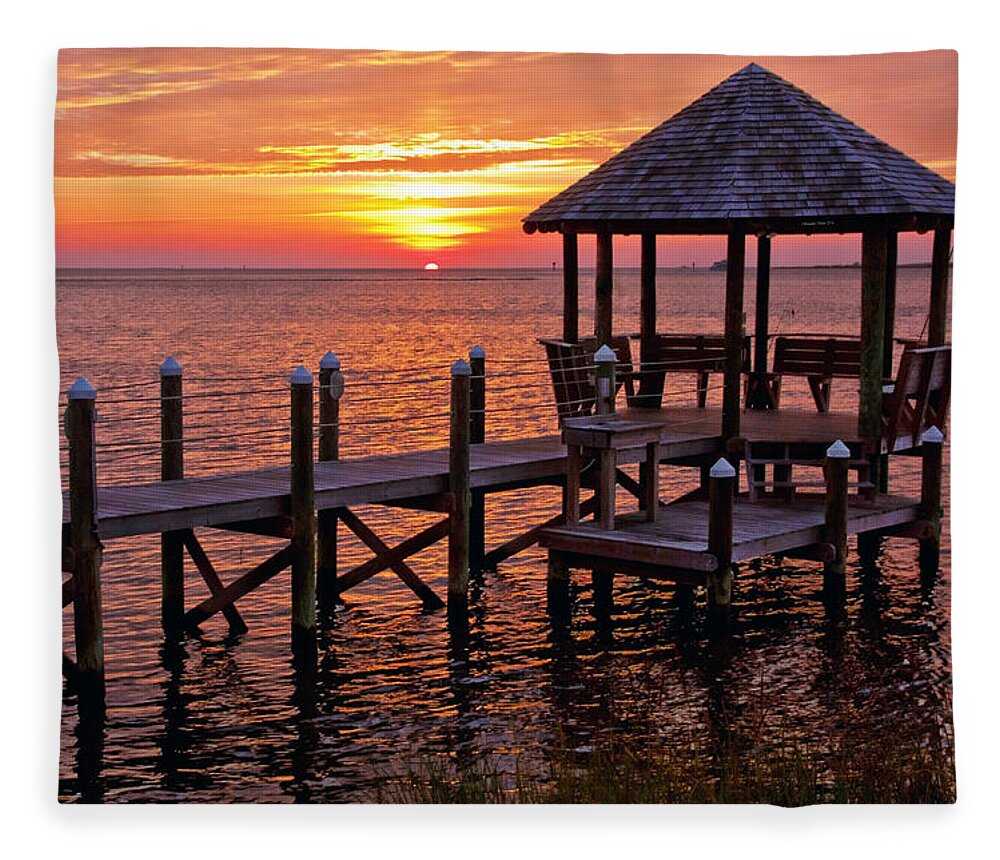 Photography By Suzanne Stout Fleece Blanket featuring the photograph Sunset in Hatteras by Suzanne Stout