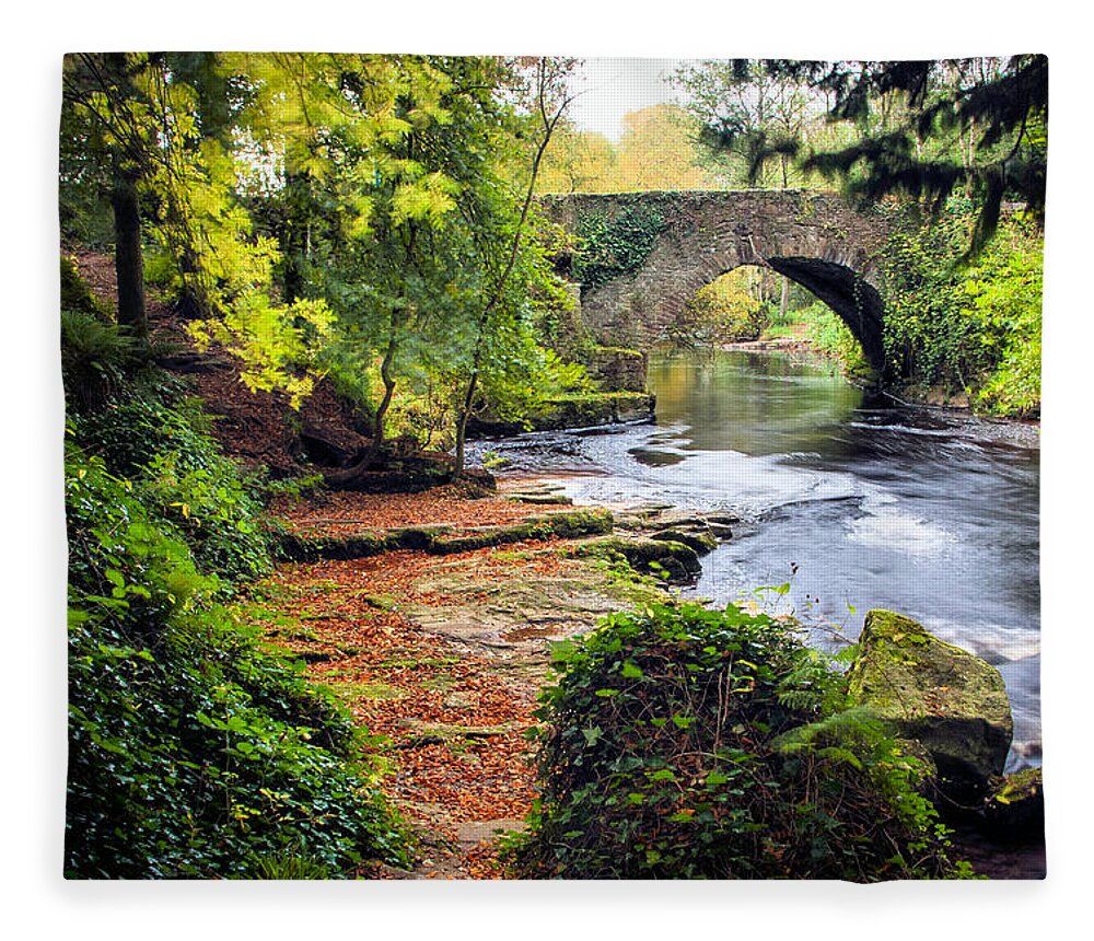 Clare Glens Fleece Blanket featuring the photograph The Clare Glens Bridge by Mark Callanan