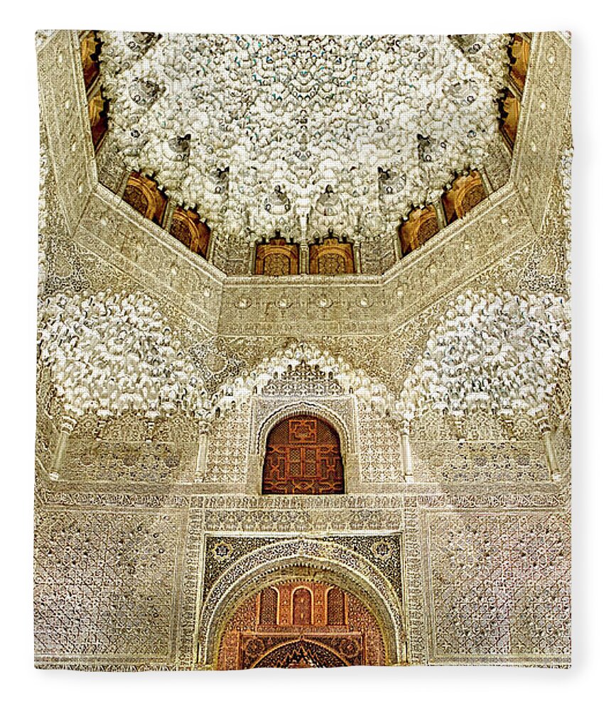 Alhambra Fleece Blanket featuring the photograph The Hall of the Arabian Nights 2 by Weston Westmoreland