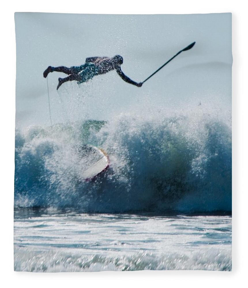 Surf Fleece Blanket featuring the photograph This is going to hurt by Steven Natanson