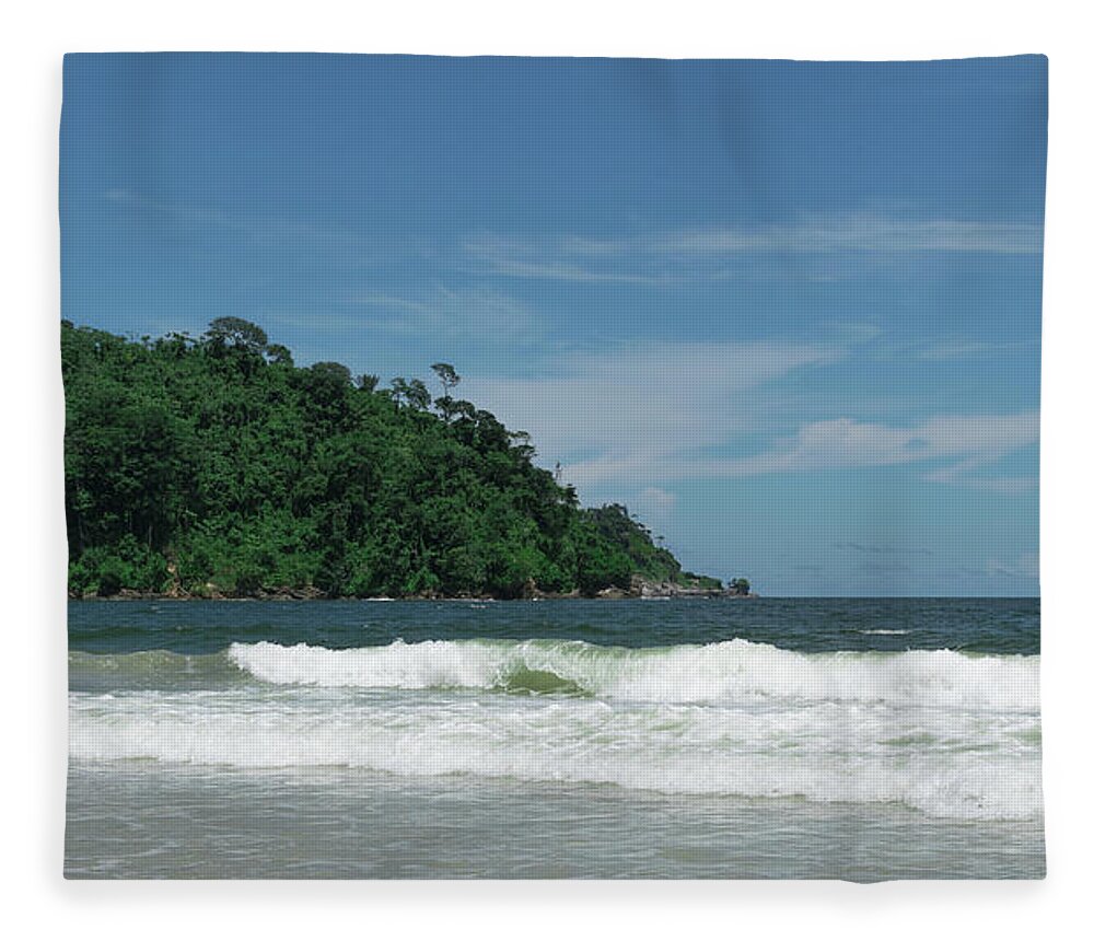 Caribbean Fleece Blanket featuring the photograph Waves Rolling In by Liz Albro