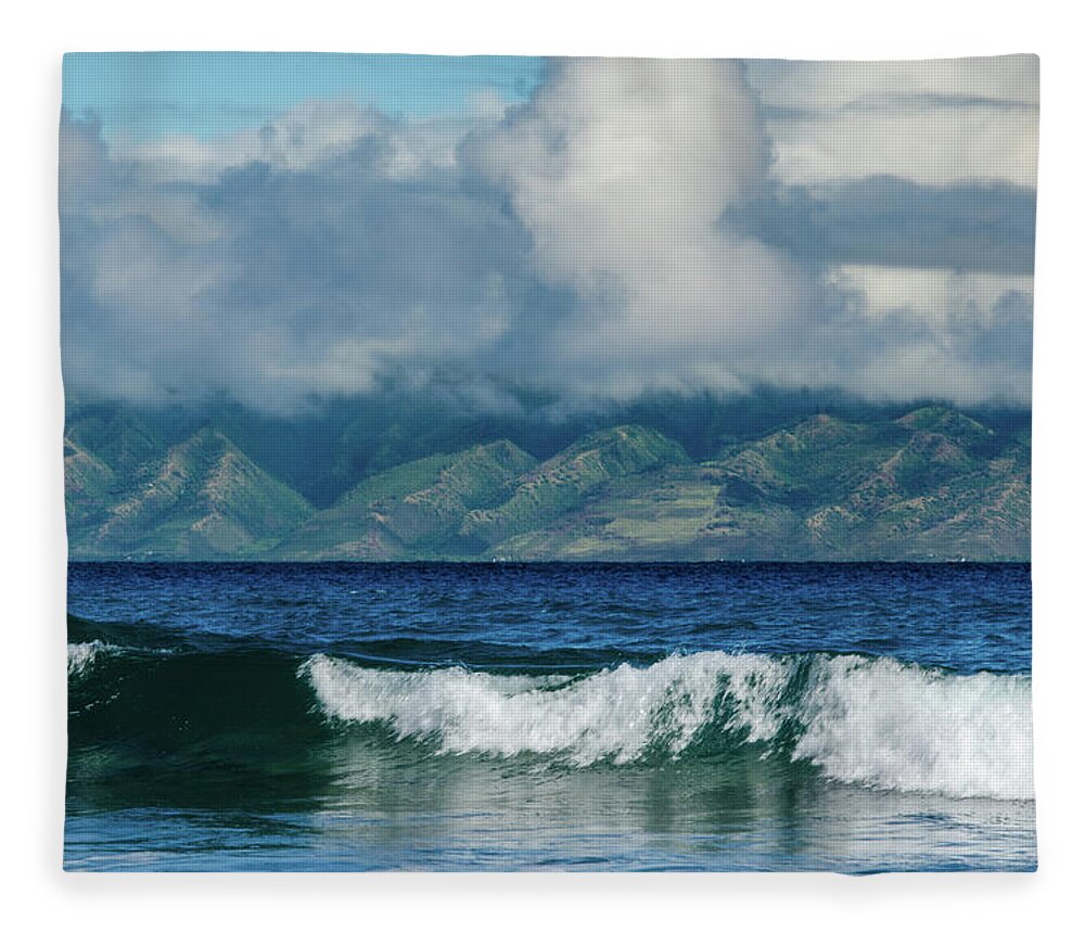 Hawaii Fleece Blanket featuring the photograph Maui Breakers #2 by Jeff Phillippi