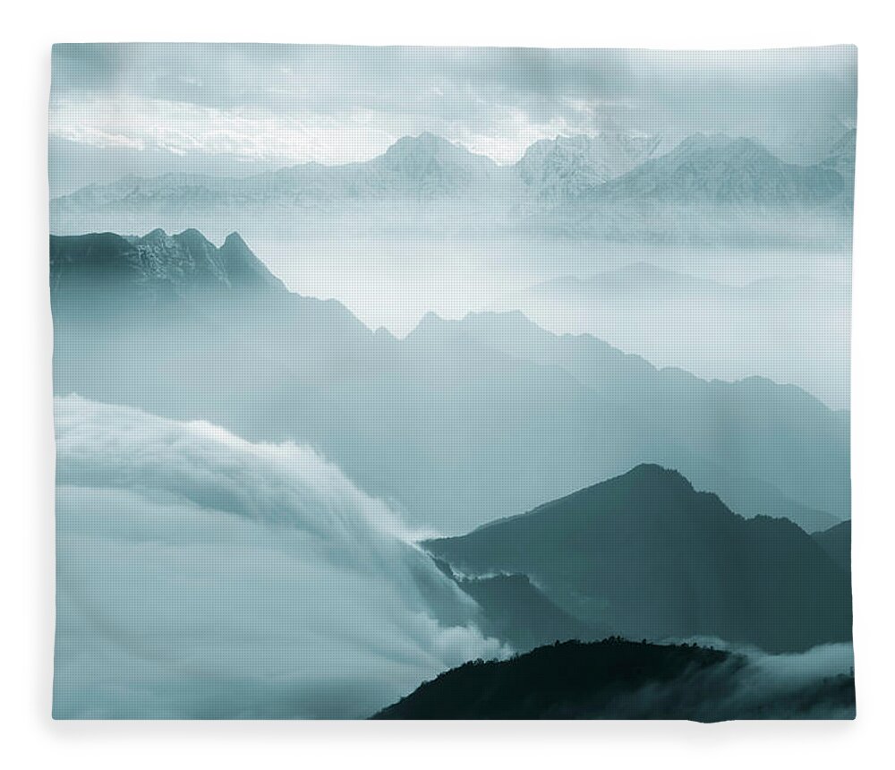 Chinese Culture Fleece Blanket featuring the photograph Sea Of Clouds by 4x-image