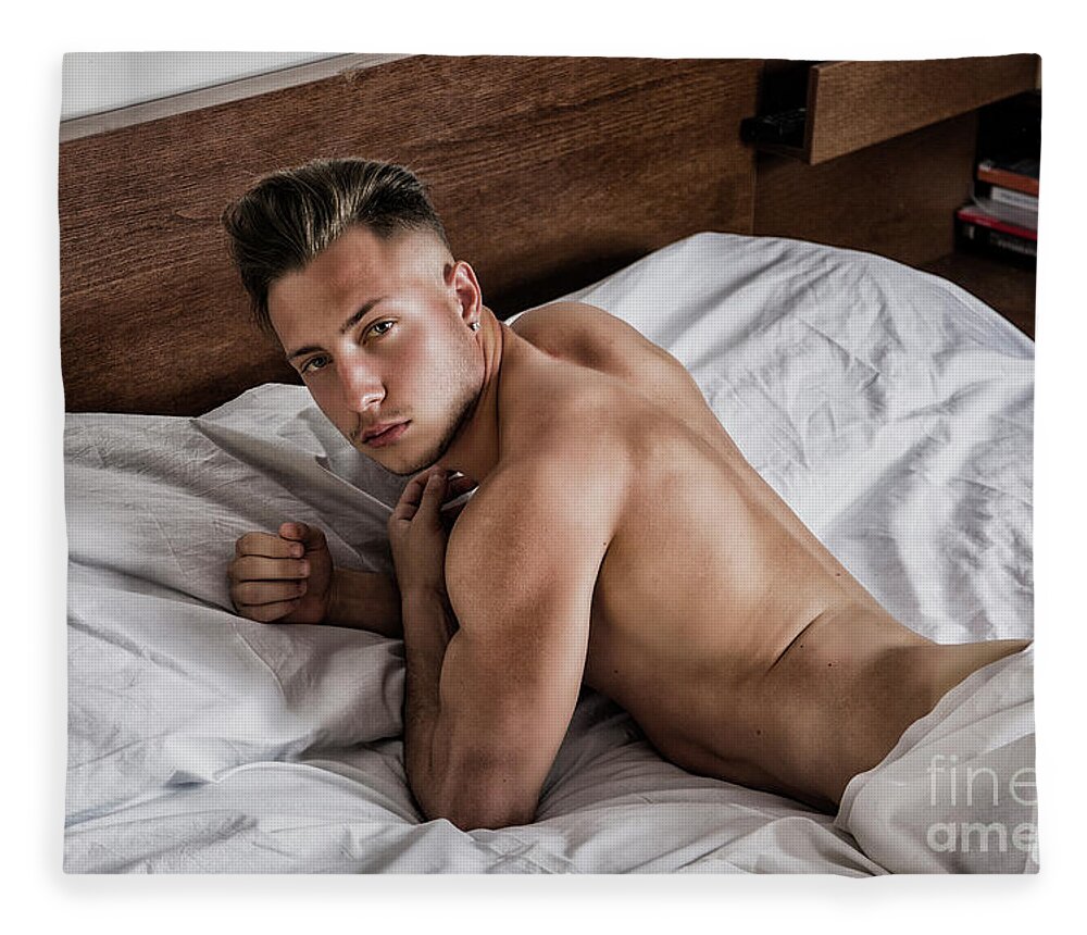 https://render.fineartamerica.com/images/rendered/default/flat/blanket/images/artworkimages/medium/2/1-sexy-naked-young-man-on-bed-stefano-cavoretto.jpg?&targetx=-124&targety=0&imagewidth=1200&imageheight=800&modelwidth=952&modelheight=800&backgroundcolor=533729&orientation=1&producttype=blanket-coral-50-60