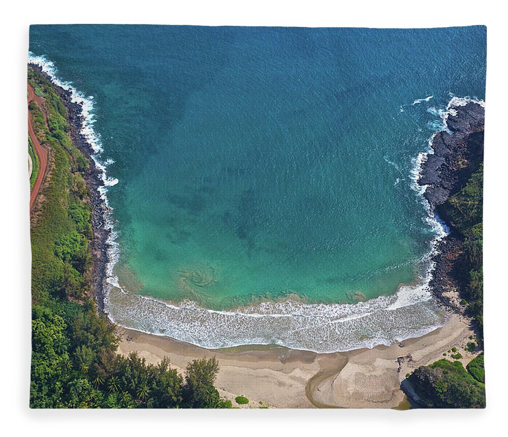 Kauai Fleece Blanket featuring the photograph Private Kauai #7 by Steven Lapkin