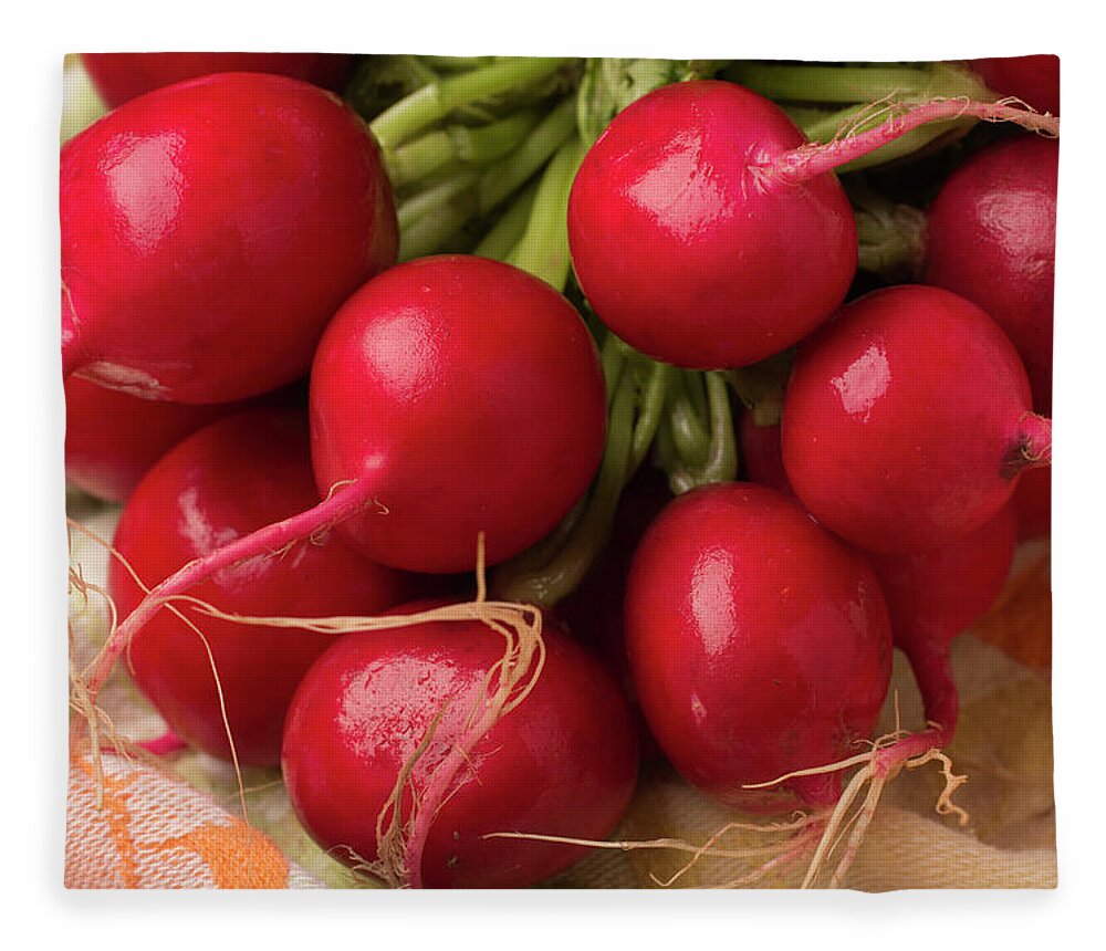 Season Fleece Blanket featuring the photograph A Bunch Of Fresh Radishes by Brian Yarvin
