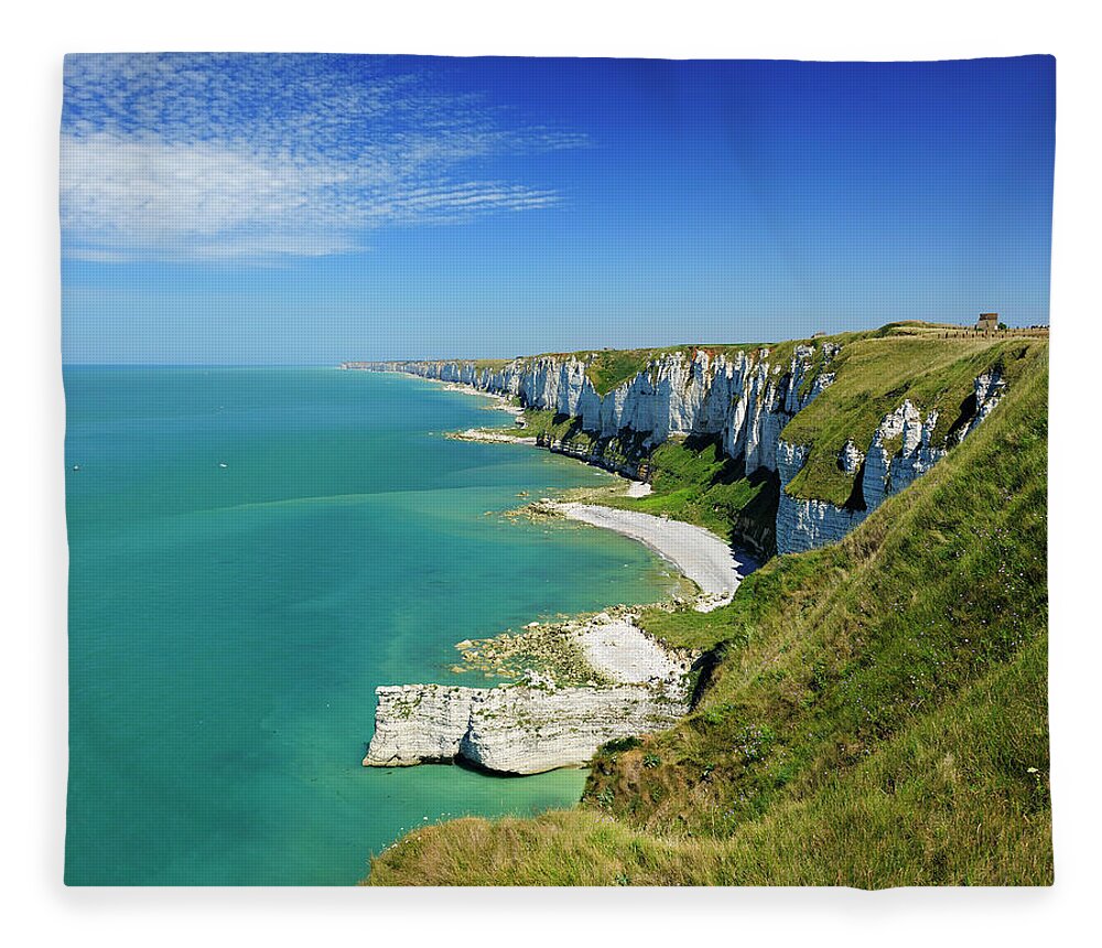 Water's Edge Fleece Blanket featuring the photograph Alabaster Coast On The Atlantic Ocean by Avtg