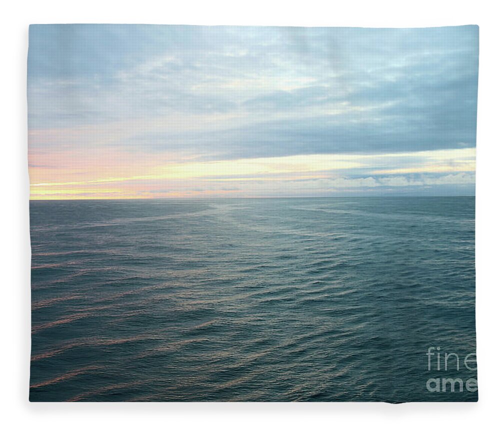 Sunset Fleece Blanket featuring the photograph Alaskan Sunset by Veronica Batterson