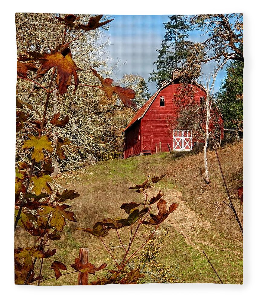 Autumn Fleece Blanket featuring the photograph Autumn Barn by Suzy Piatt