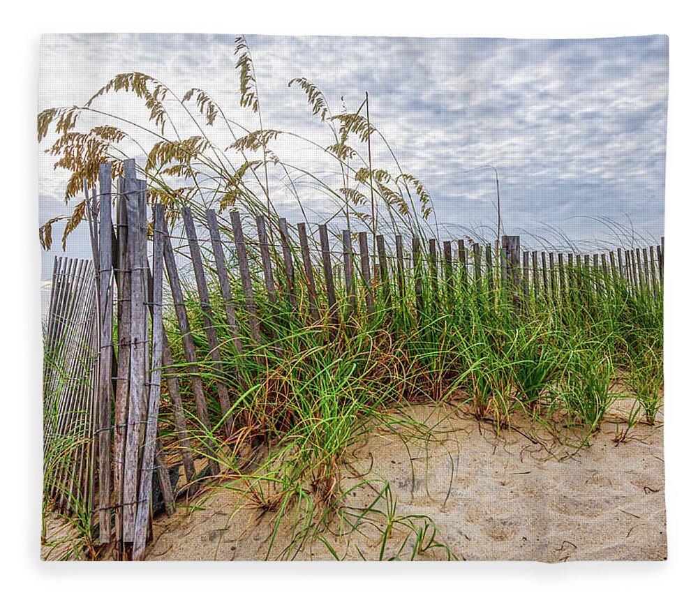 Ocean Fleece Blanket featuring the photograph Avalon Sea Grass by Donna Twiford