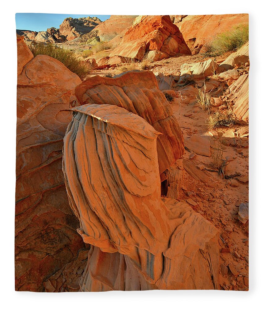 Valley Of Fire State Park Fleece Blanket featuring the photograph Beautiful Sandstone Forms in Valley of Fire Cove by Ray Mathis