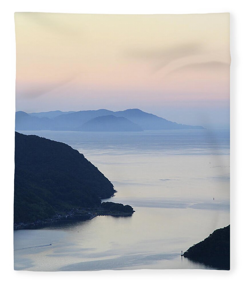 Scenics Fleece Blanket featuring the photograph Beautiful View Of Sunset At Maurizia by Naoto Shibata