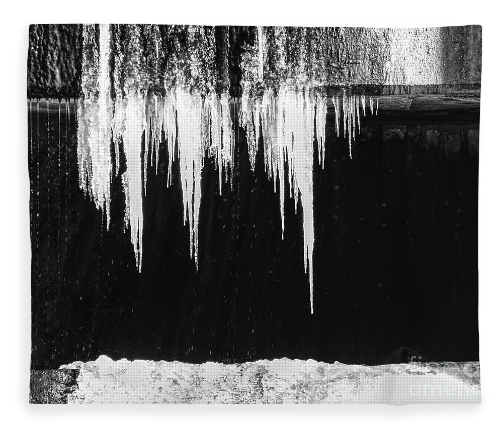 Black And White Fleece Blanket featuring the photograph Black And White Icicles by Phil Perkins