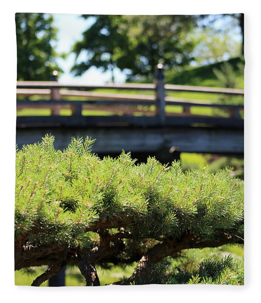 Mocha Cappuccino Fleece Blanket featuring the photograph Bridge in Japanese Garden by Colleen Cornelius