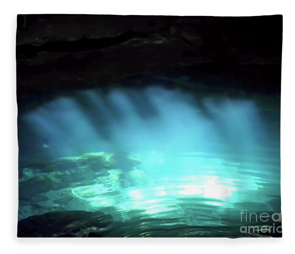 Devils Den Fleece Blanket featuring the photograph Cenote Sunbeam Reflections by D Hackett