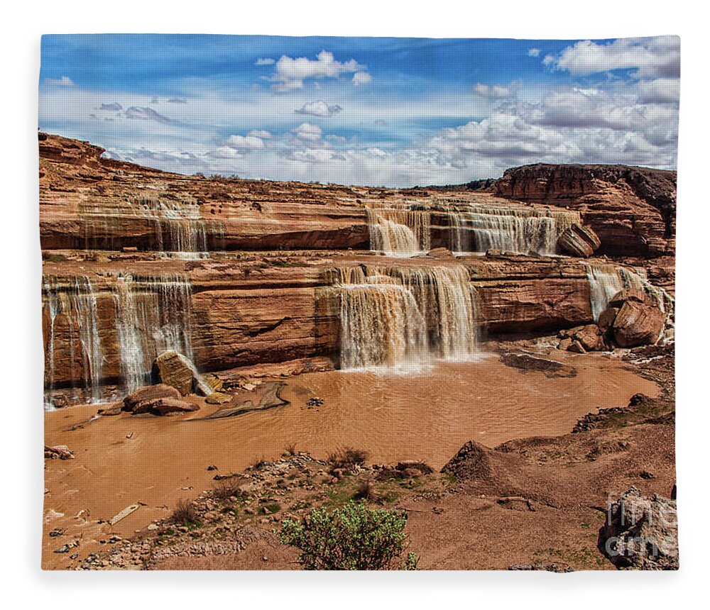 Arizona Fleece Blanket featuring the photograph Chocolate Falls on the Little Colorado by Kathy McClure