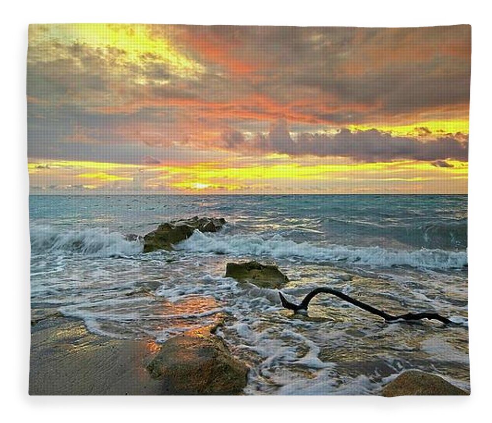 Carlin Park Fleece Blanket featuring the photograph Colorful Morning Sky and Sea by Steve DaPonte