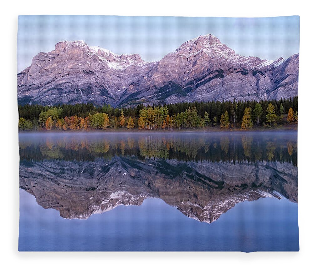 Canada Fleece Blanket featuring the photograph Fall at Wedge Pond by Catherine Reading
