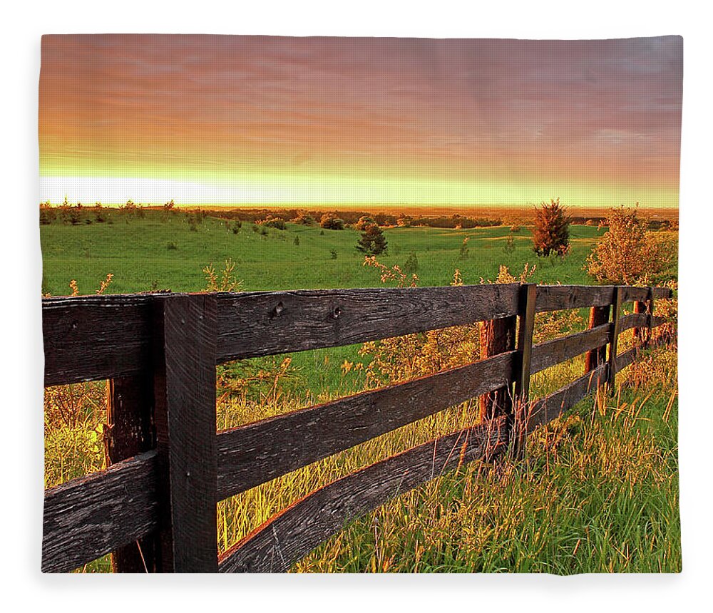 Tranquility Fleece Blanket featuring the photograph Fence In The Morning Light by B.e. Mcgowan Photography