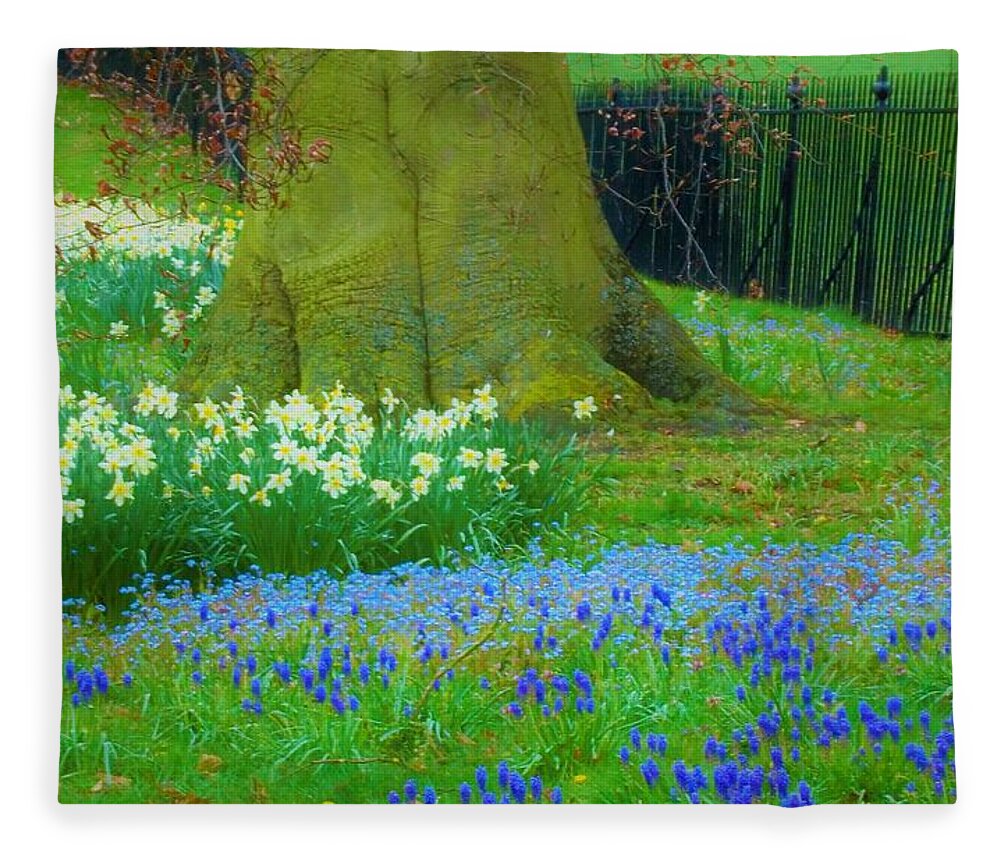 Field Of Flowers Fleece Blanket featuring the photograph - Field of Flowers by THERESA Nye