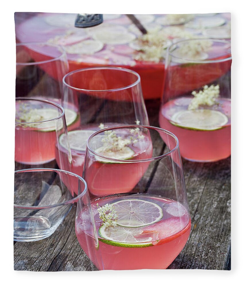Bohuslan Fleece Blanket featuring the photograph Fruit Punch In Glasses by Johner Images