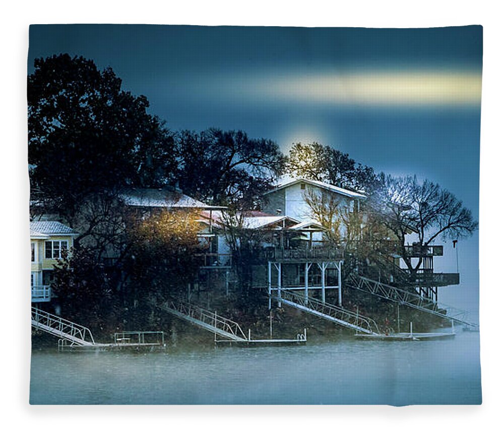 Grand Lake Fleece Blanket featuring the photograph Grand Point in Winter by David Wagenblatt