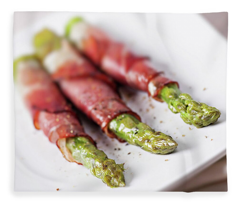 Melting Fleece Blanket featuring the photograph Ham Rolls With Asparagus And Bechamel by Svariophoto