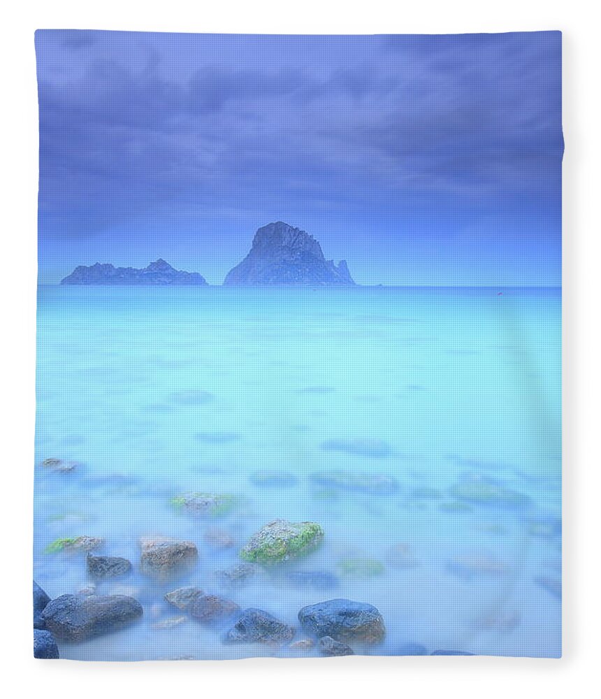 Scenics Fleece Blanket featuring the photograph Island by Oscar Gonzalez
