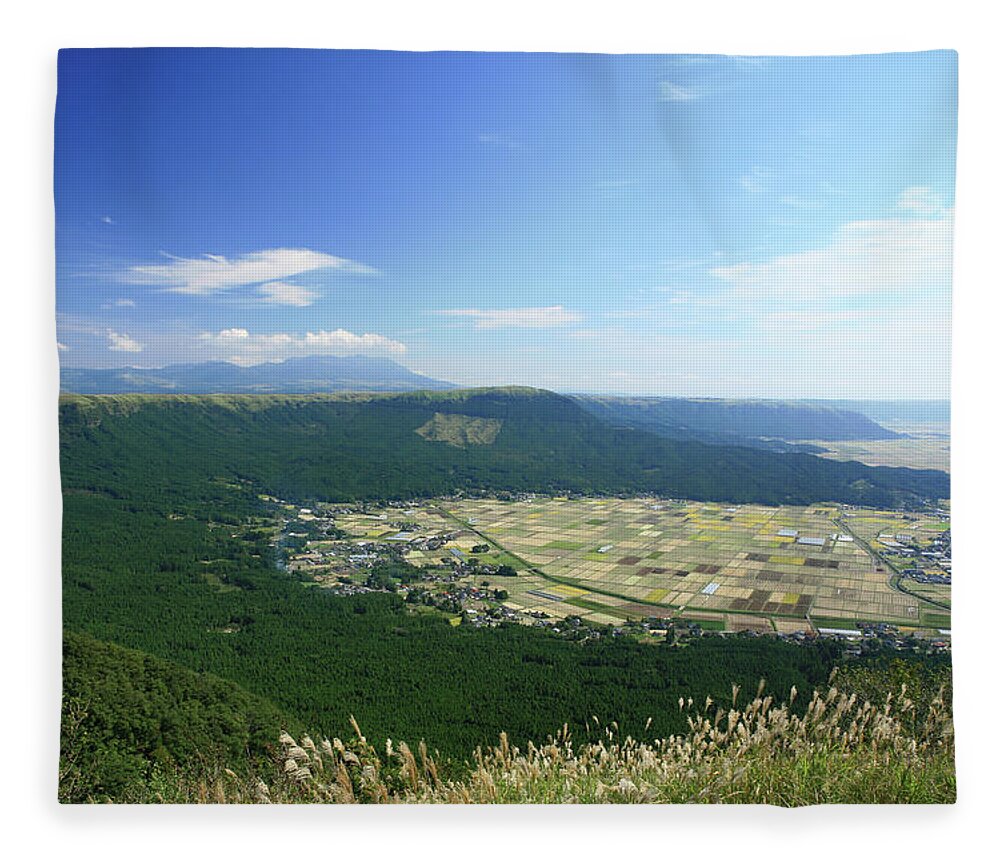 Scenics Fleece Blanket featuring the photograph Kabutoiwa View Spot by Tomosang